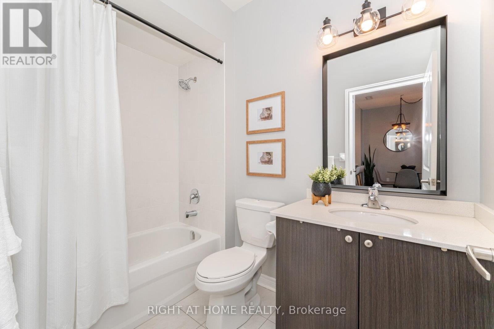 408 - 33 Whitmer Street, Milton, Ontario  L9T 8P9 - Photo 16 - W12585138