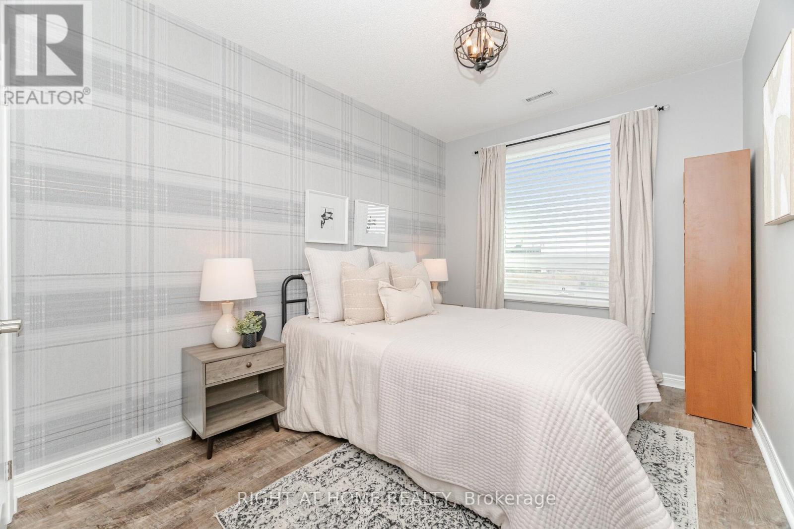 408 - 33 Whitmer Street, Milton, Ontario  L9T 8P9 - Photo 17 - W12585138