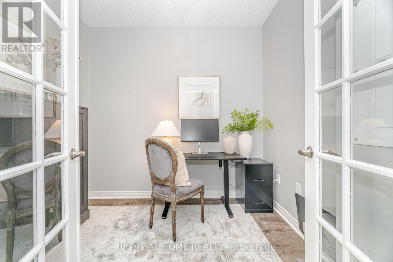 408 - 33 Whitmer Street, Milton, Ontario  L9T 8P9 - Photo 20 - W12585138