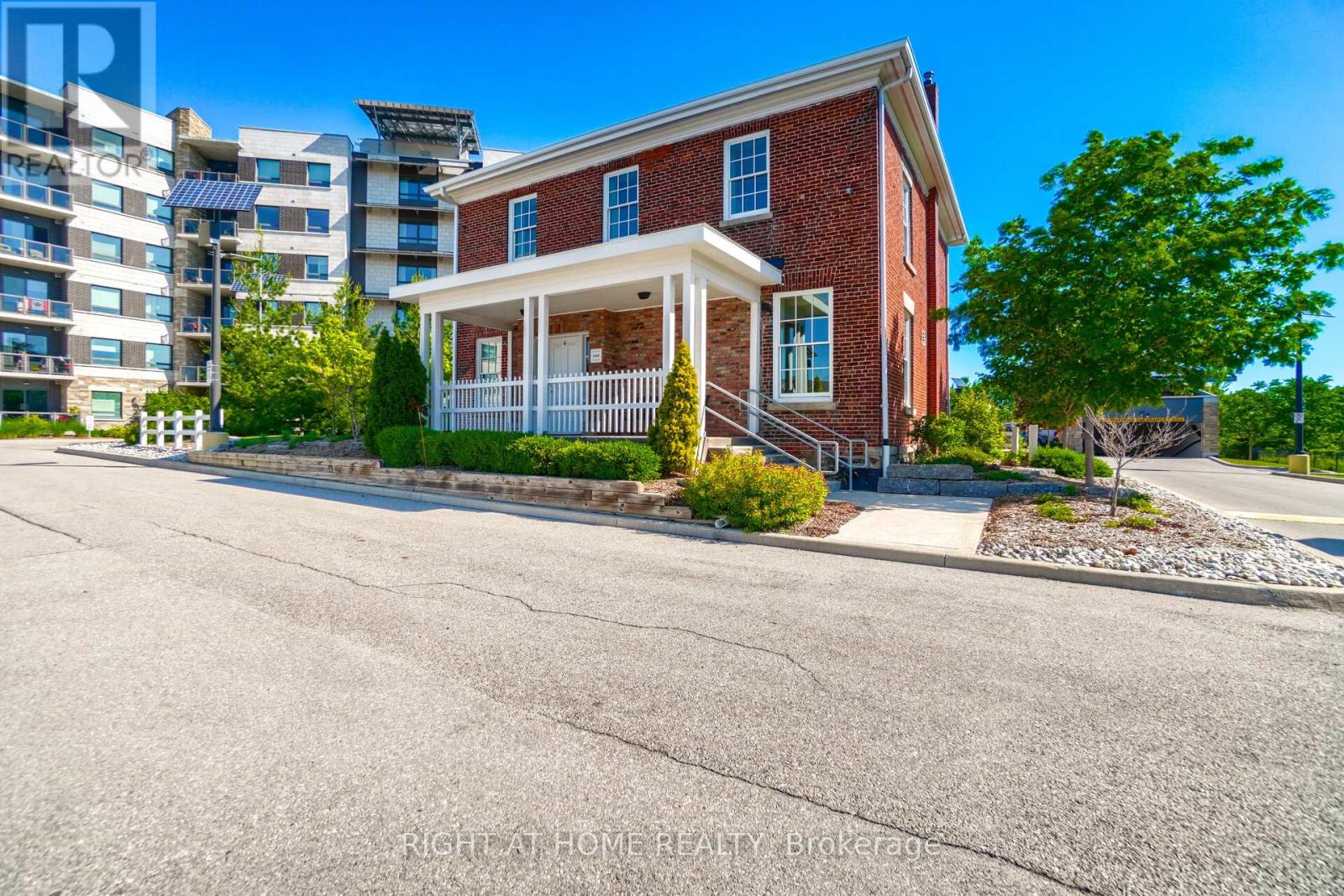 408 - 33 Whitmer Street, Milton, Ontario  L9T 8P9 - Photo 27 - W12585138