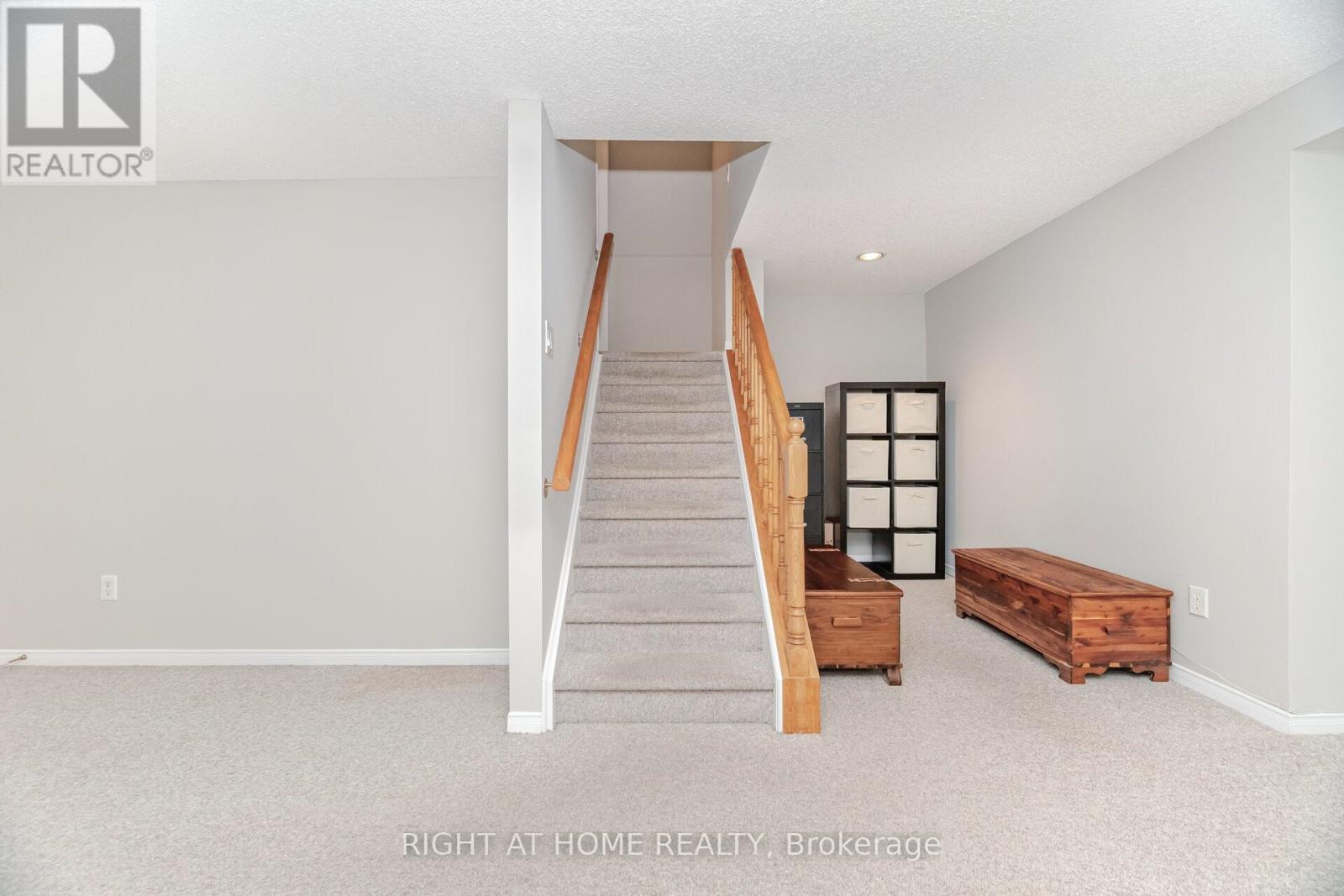 1150 Davis Lane, Milton, Ontario  L9T 5R2 - Photo 30 - W12585152