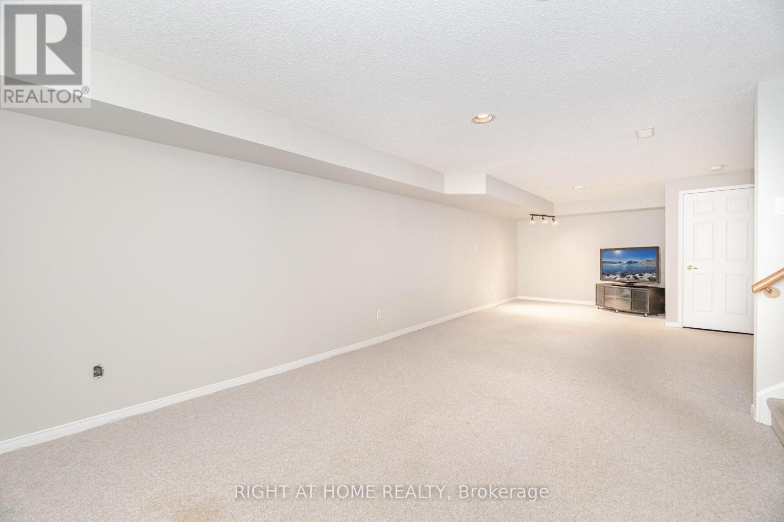 1150 Davis Lane, Milton, Ontario  L9T 5R2 - Photo 31 - W12585152