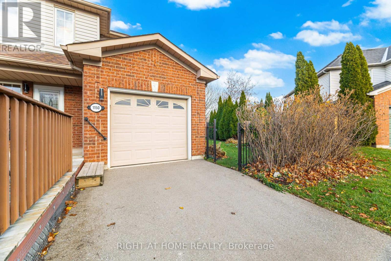 1150 Davis Lane, Milton, Ontario  L9T 5R2 - Photo 36 - W12585152