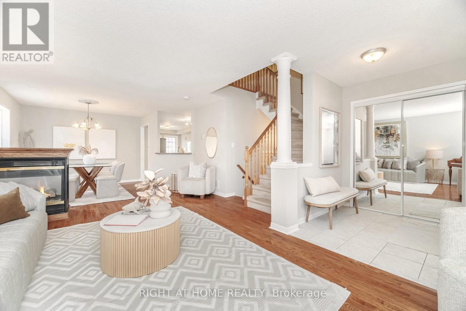 1150 Davis Lane, Milton, Ontario  L9T 5R2 - Photo 8 - W12585152