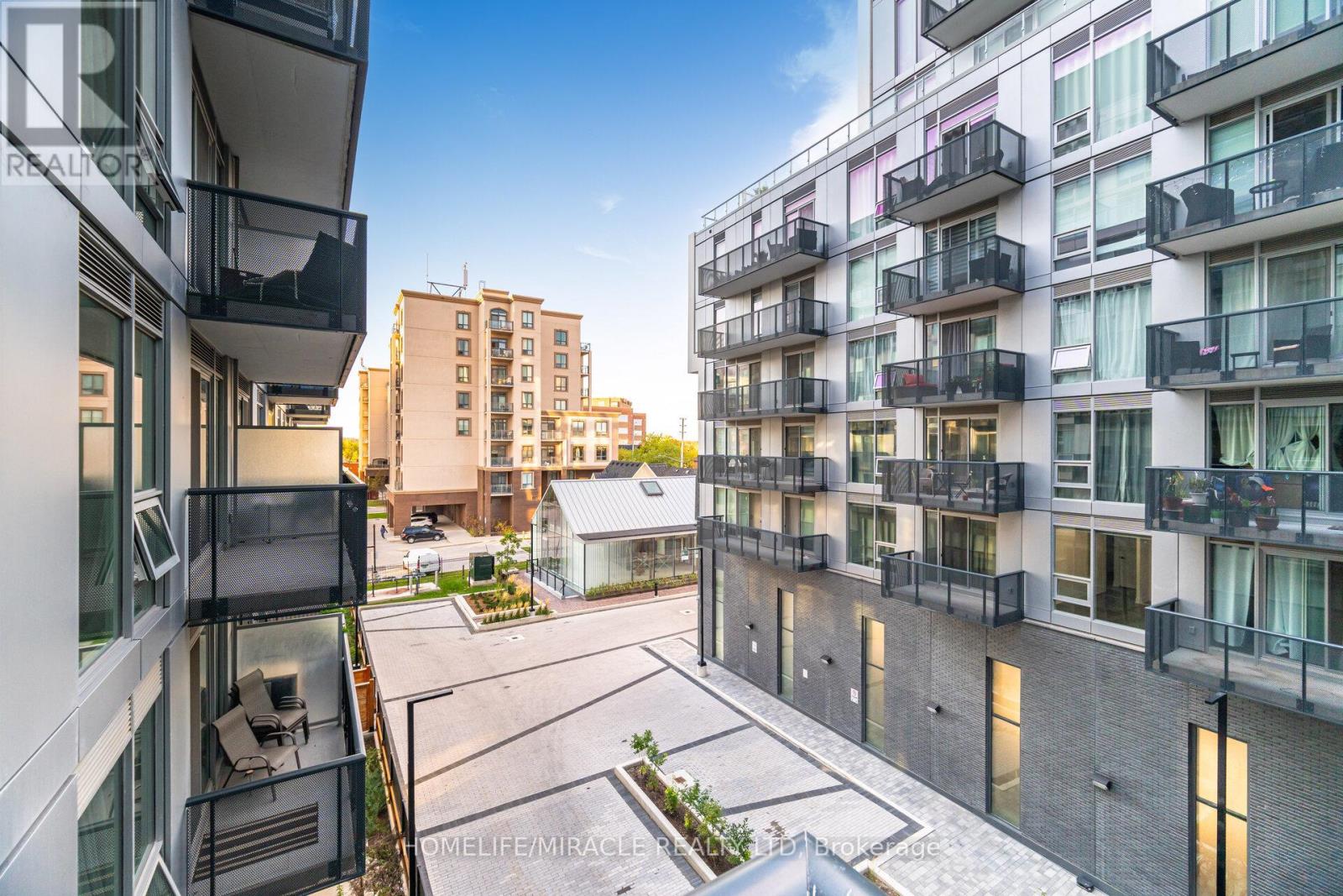 351 - 2450 Old Bronte Road, Oakville, Ontario  L6M 5P6 - Photo 28 - W12585156