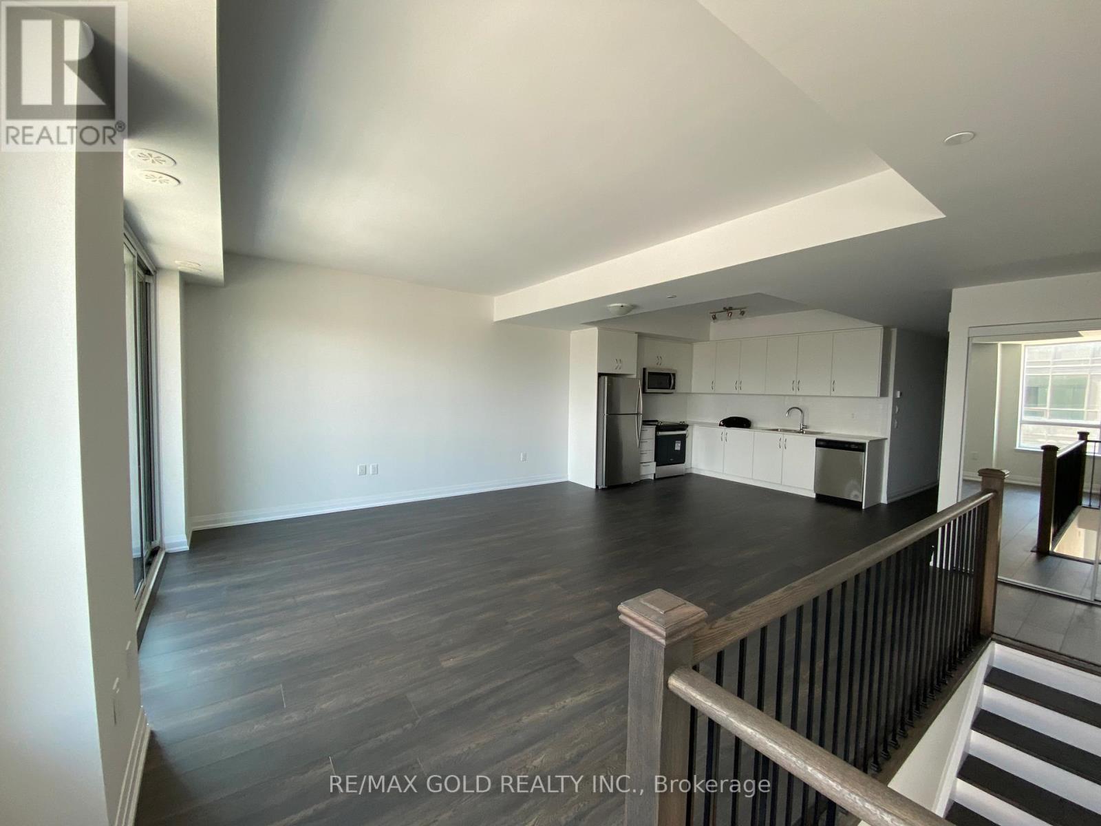 247 - 75 Attmar Drive, Brampton, Ontario  L6P 0Y6 - Photo 7 - W12305468