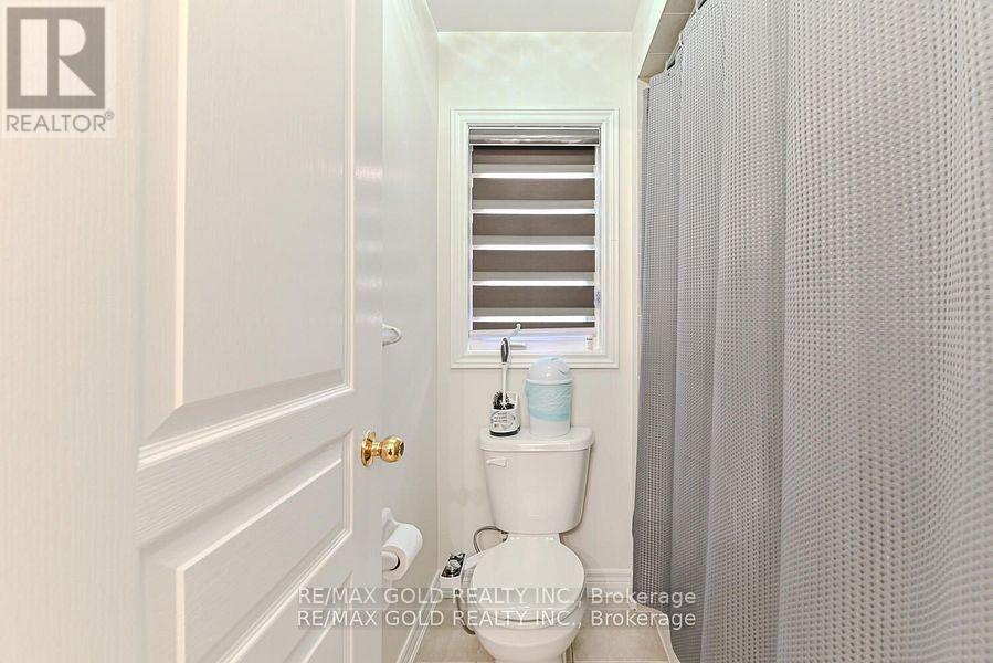 9 Natronia Trail, Brampton, Ontario  L6P 3N1 - Photo 31 - W12422555