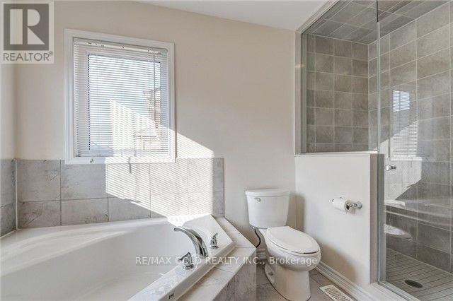 Upper - 82 Enford Crescent, Brampton, Ontario  L7A 4C8 - Photo 6 - W12319962