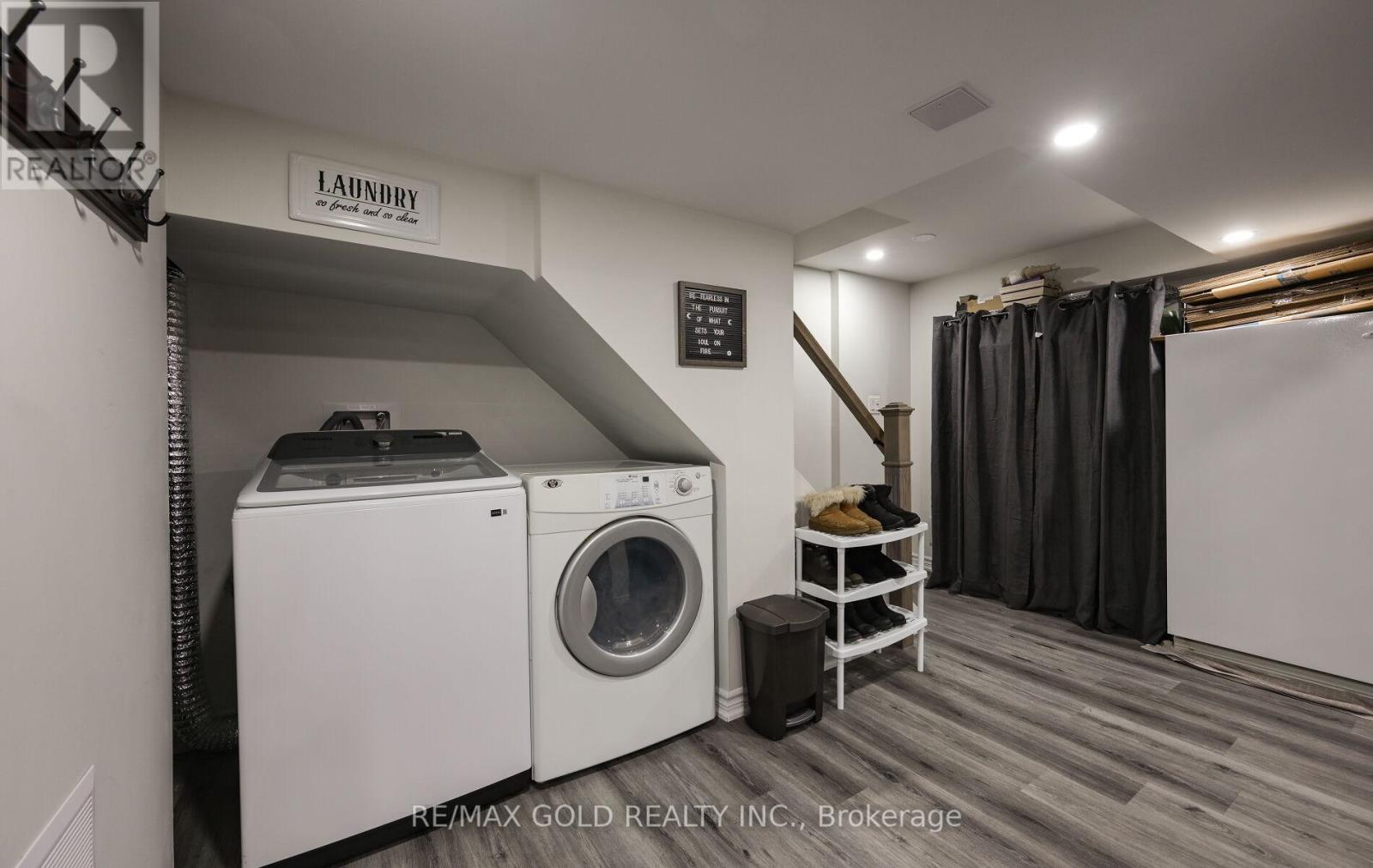 72 Courtleigh Square, Brampton, Ontario  L6Z 1J3 - Photo 26 - W12317549