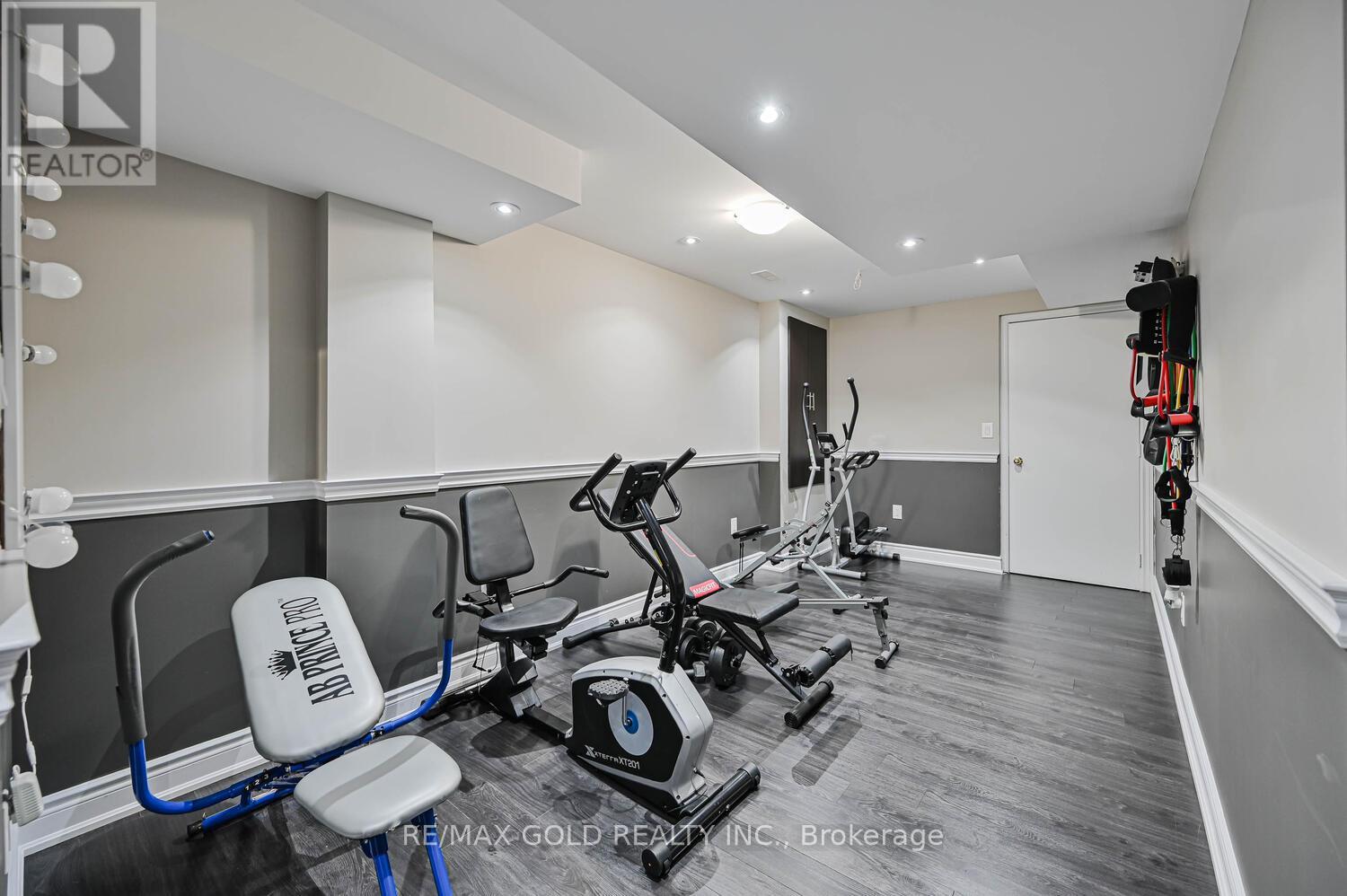 9 Natronia Trail, Brampton, Ontario  L6P 3N1 - Photo 44 - W12422555