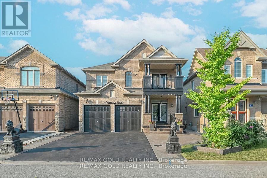 9 NATRONIA TRAIL, Brampton, Ontario