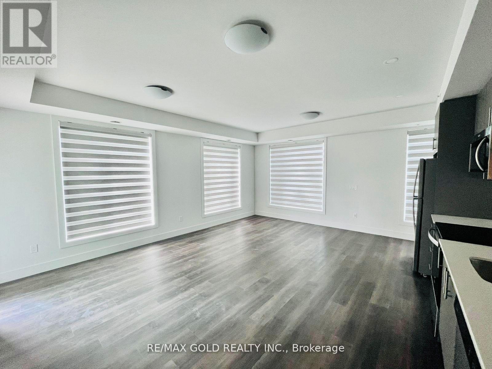 514 - 103 Roger Street, Waterloo, Ontario  N2J 0G2 - Photo 5 - X12368380