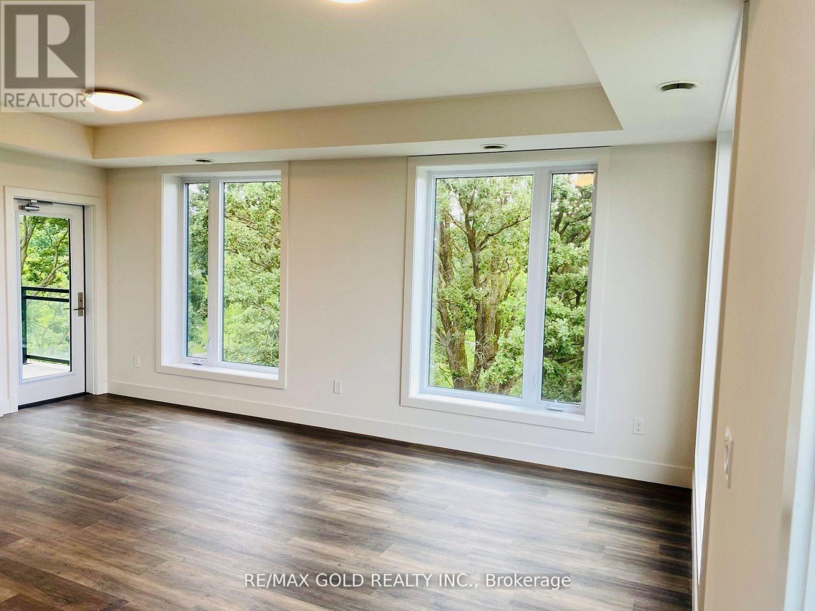 514 - 103 Roger Street, Waterloo, Ontario  N2J 0G2 - Photo 7 - X12368380