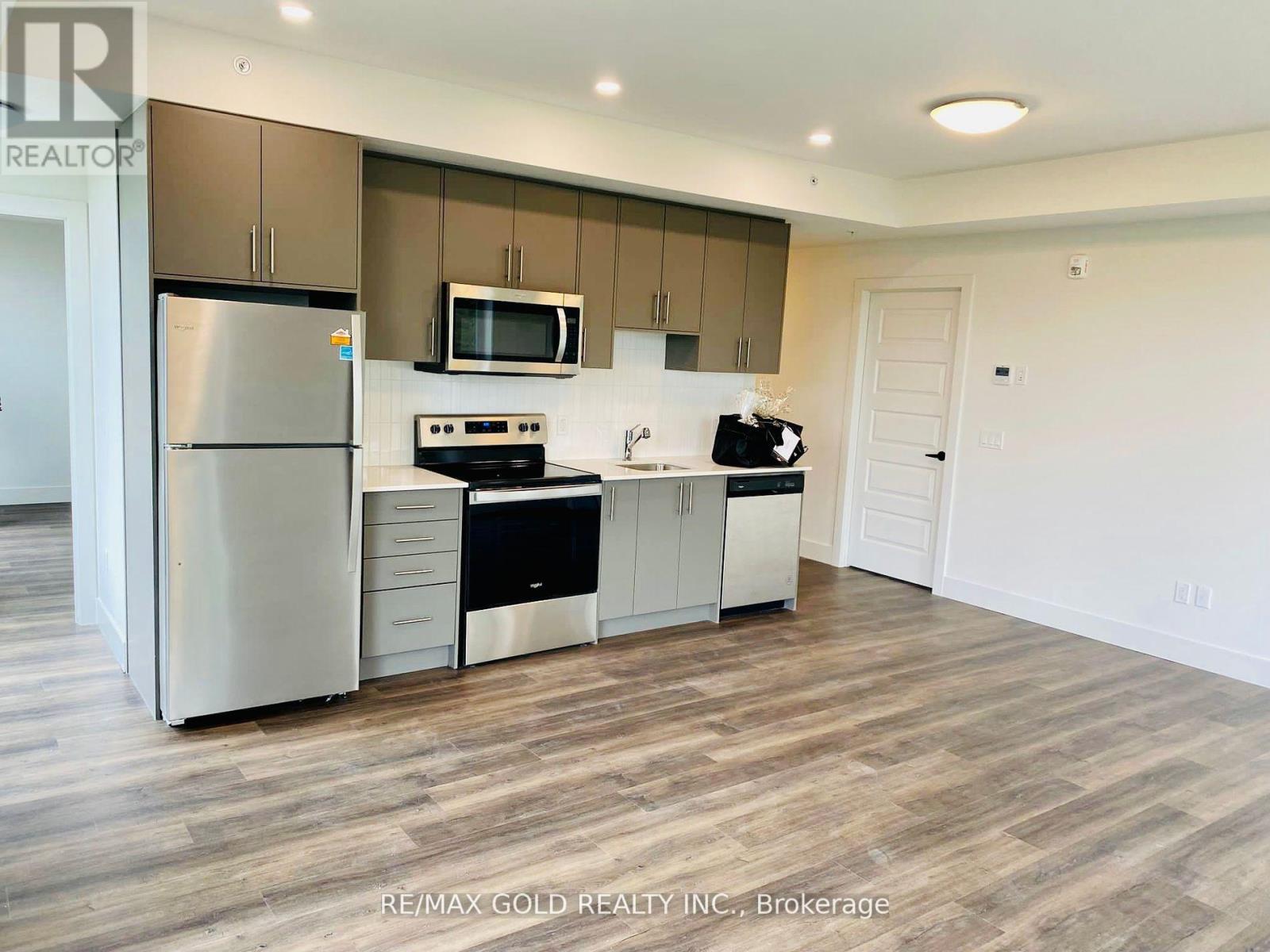 514 - 103 Roger Street, Waterloo, Ontario  N2J 0G2 - Photo 11 - X12368380