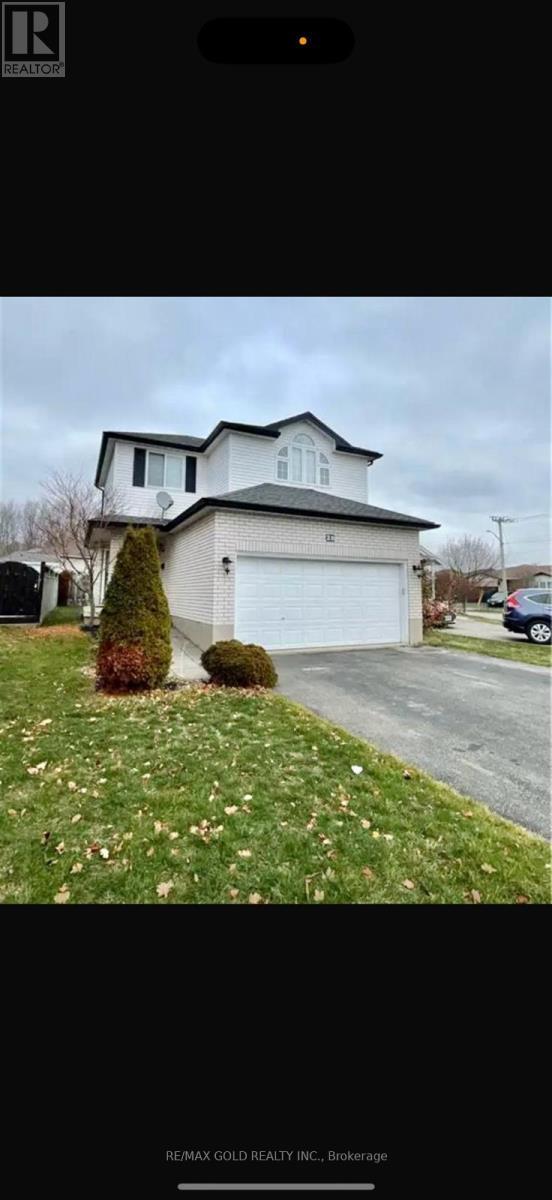 28 GREGG COURT, Kitchener, Ontario