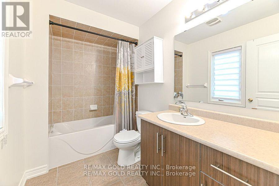 9 Natronia Trail, Brampton, Ontario  L6P 3N1 - Photo 27 - W12422555