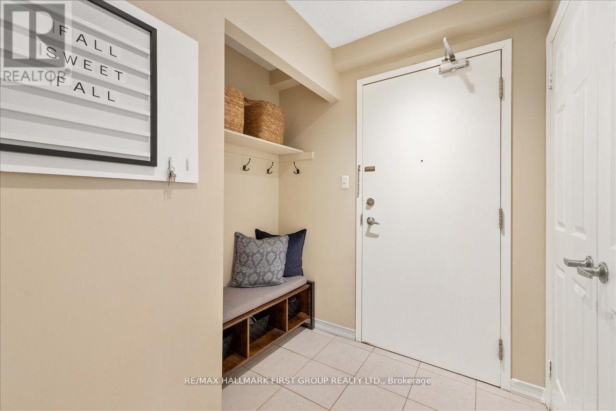 204 - 132 Aspen Springs Drive, Clarington, Ontario  L1C 0H1 - Photo 4 - E12585184