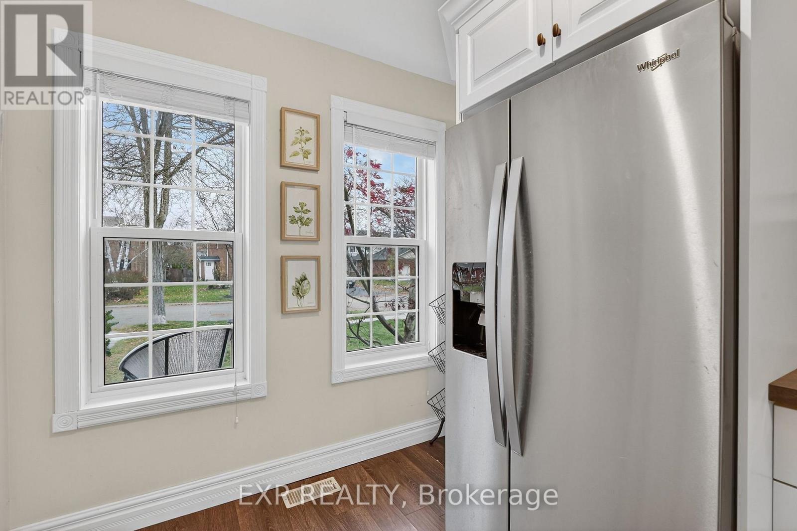 27 Pleasant Grove Terrace, Grimsby, Ontario  L3M 5G8 - Photo 13 - X12585080