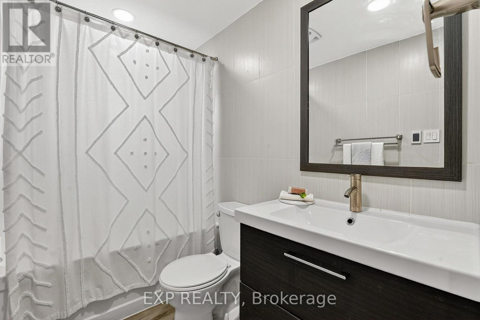 27 Pleasant Grove Terrace, Grimsby, Ontario  L3M 5G8 - Photo 22 - X12585080