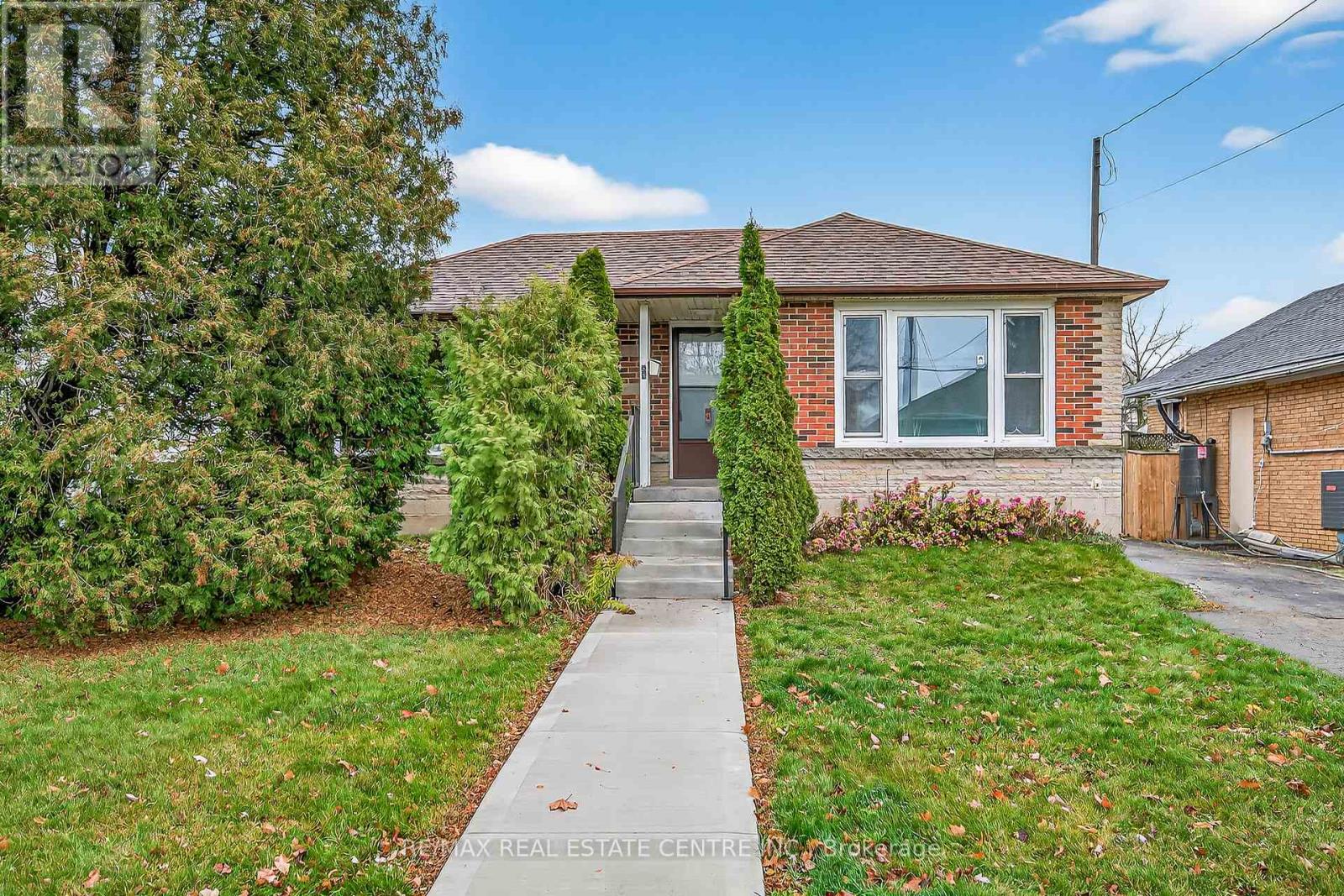 89 DODSON STREET, Hamilton, Ontario