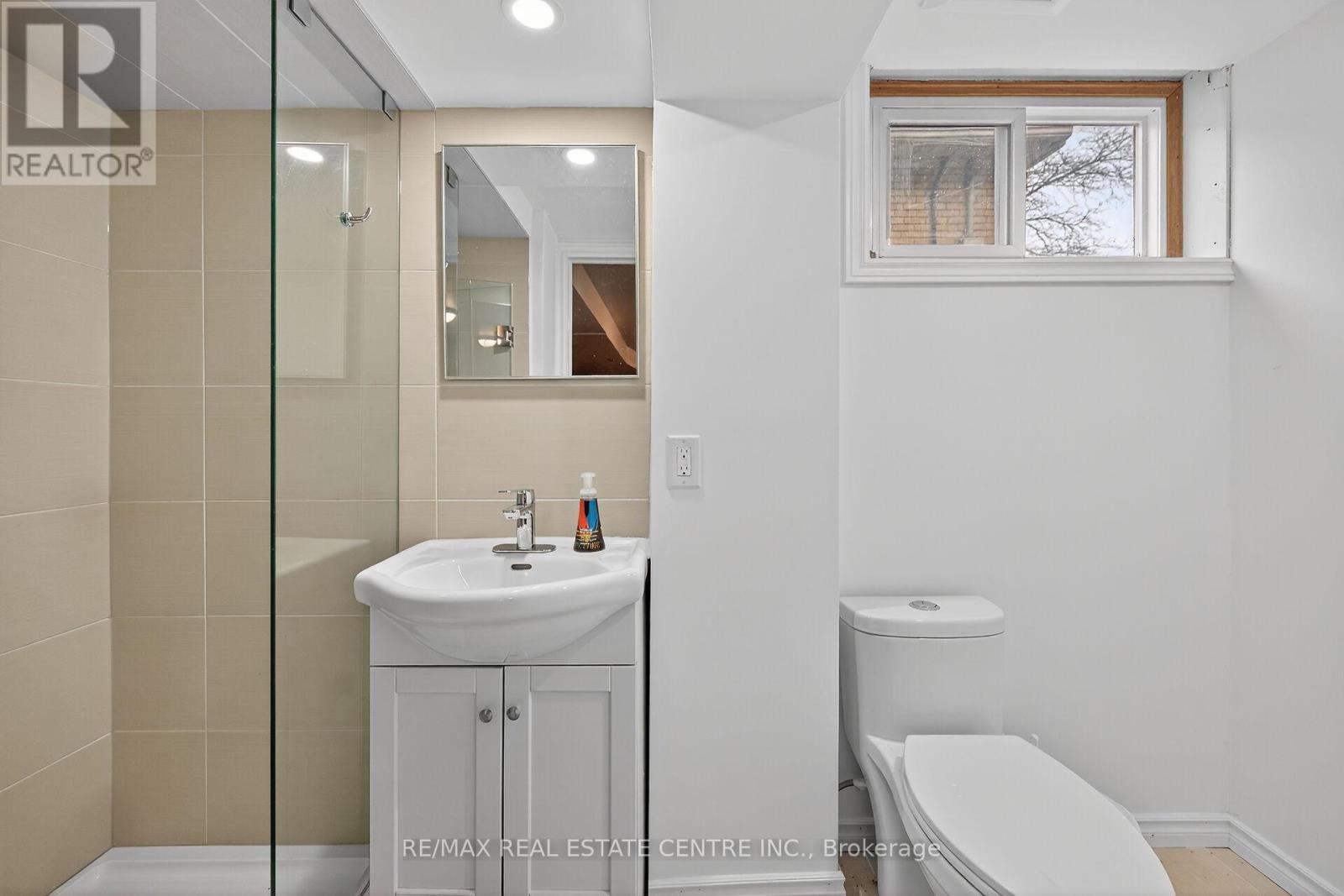 89 Dodson Street, Hamilton, Ontario  L9A 3K8 - Photo 27 - X12585112