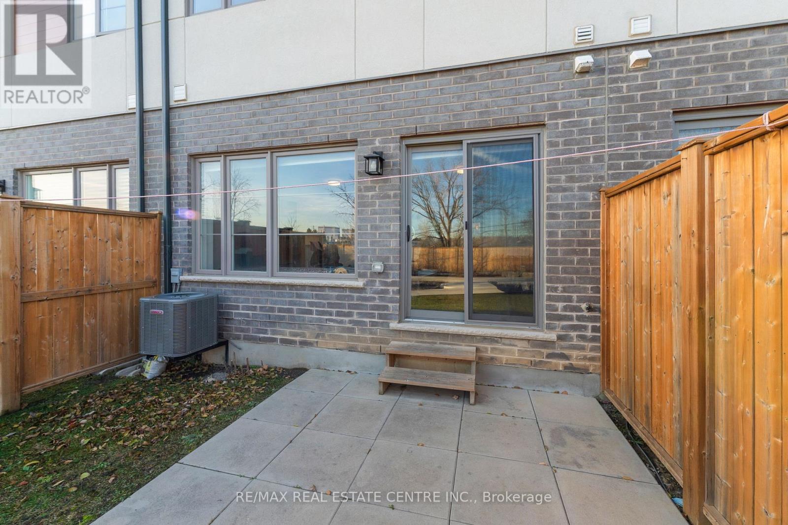 33 Steele Crescent, Guelph, Ontario  N1E 0S7 - Photo 28 - X12585126