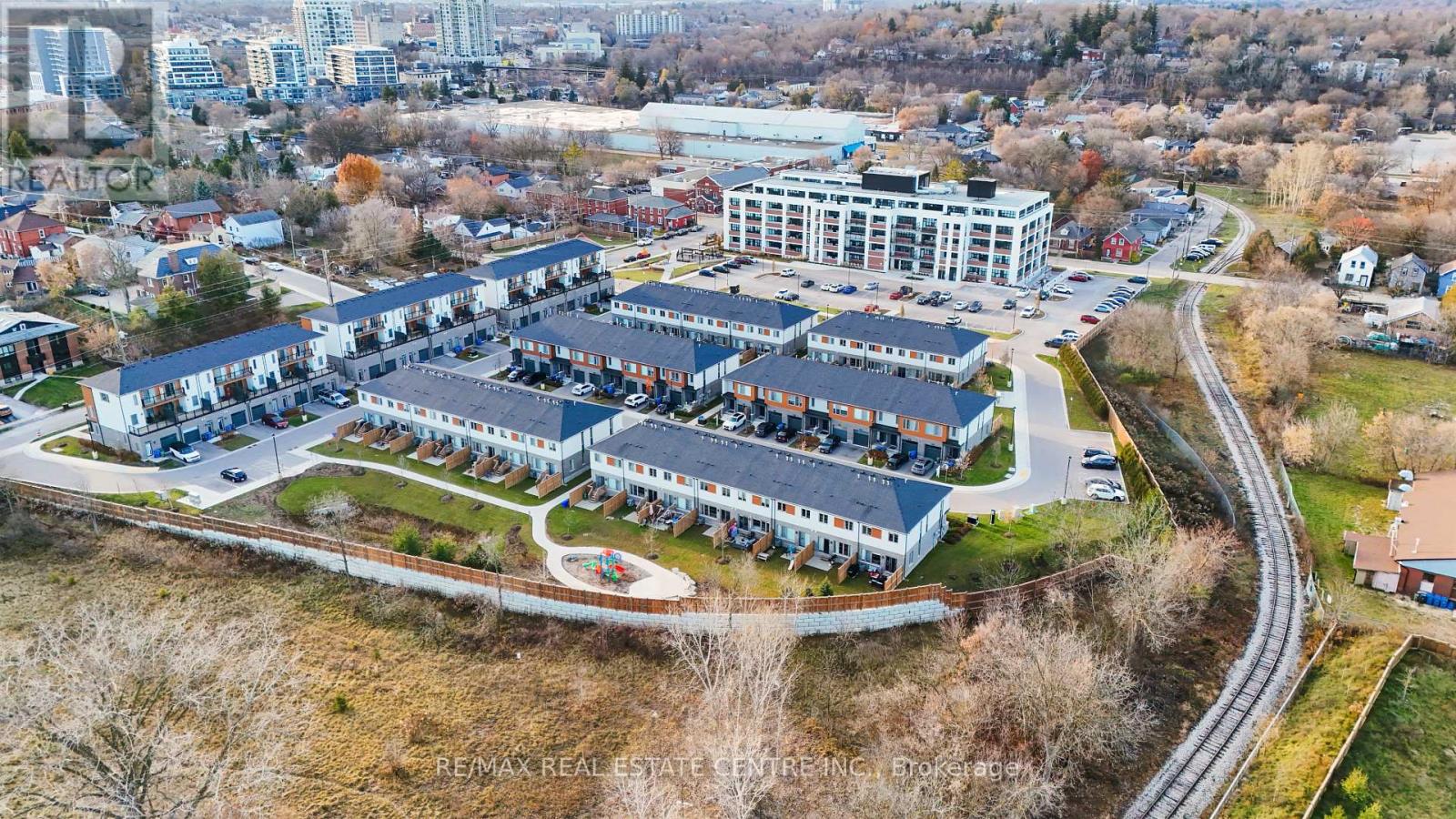 33 Steele Crescent, Guelph, Ontario  N1E 0S7 - Photo 35 - X12585126