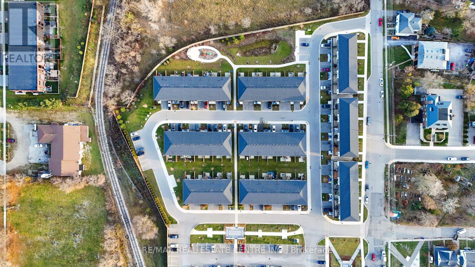 33 Steele Crescent, Guelph, Ontario  N1E 0S7 - Photo 41 - X12585126