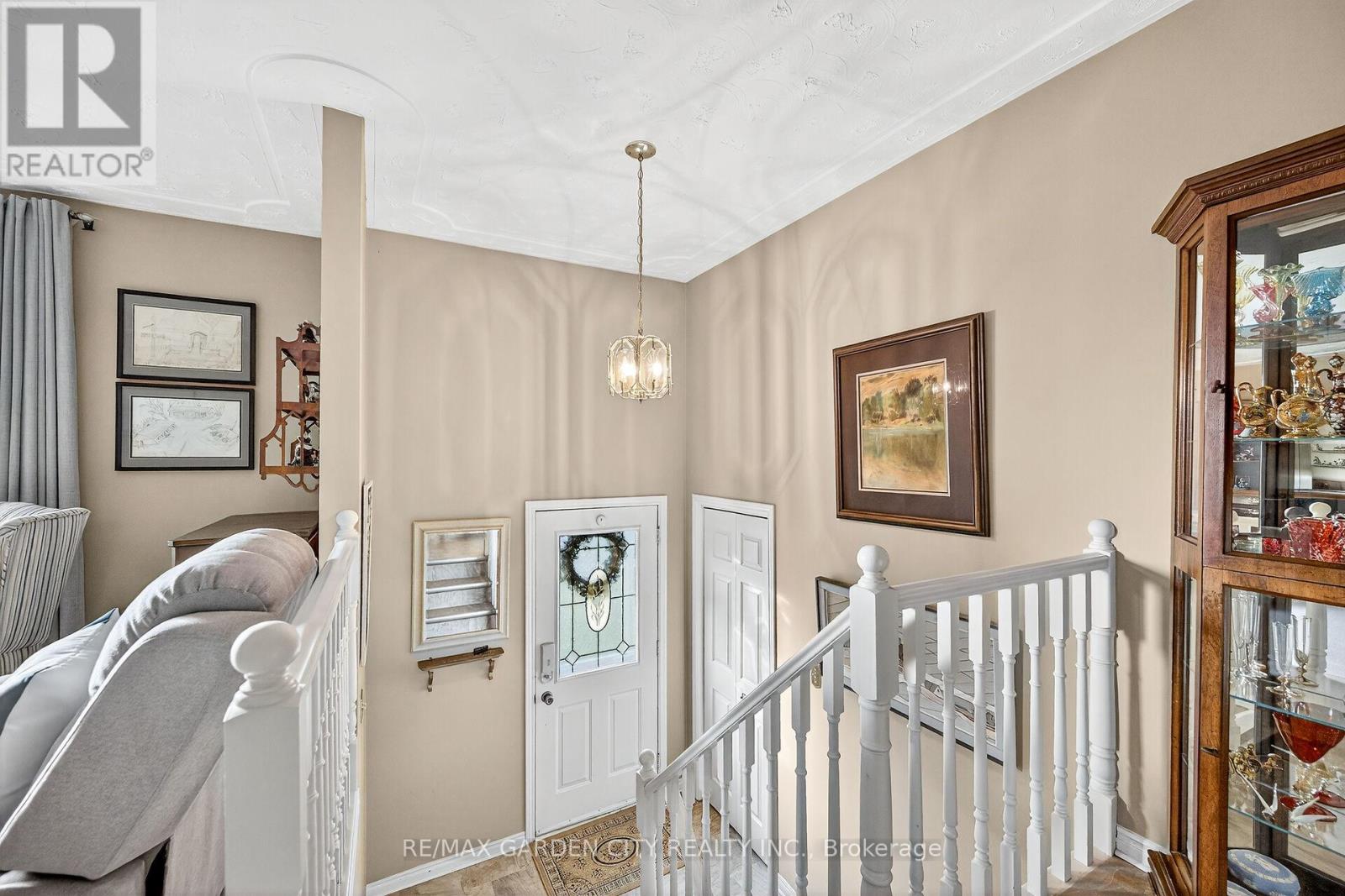 5083 Hartwood Avenue, Lincoln, Ontario  L3J 0A2 - Photo 16 - X12585130