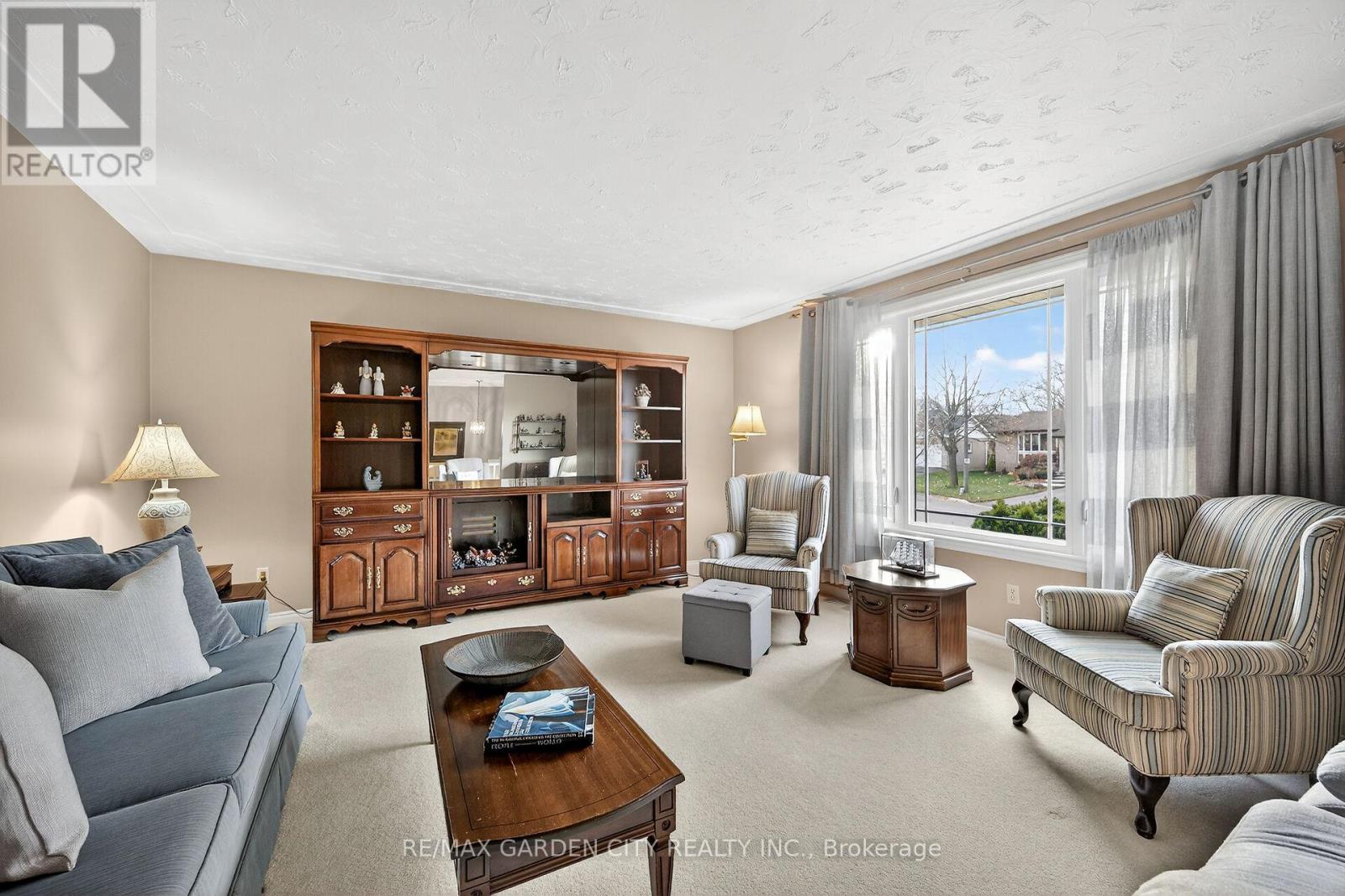 5083 Hartwood Avenue, Lincoln, Ontario  L3J 0A2 - Photo 5 - X12585130