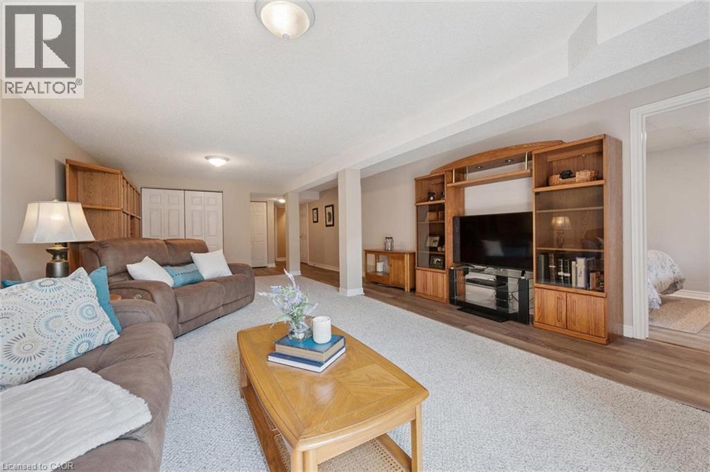 98 Schroder Crescent, Guelph, Ontario  N1E 7B4 - Photo 19 - 40762857