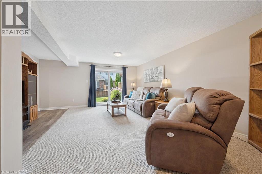 98 Schroder Crescent, Guelph, Ontario  N1E 7B4 - Photo 17 - 40762857