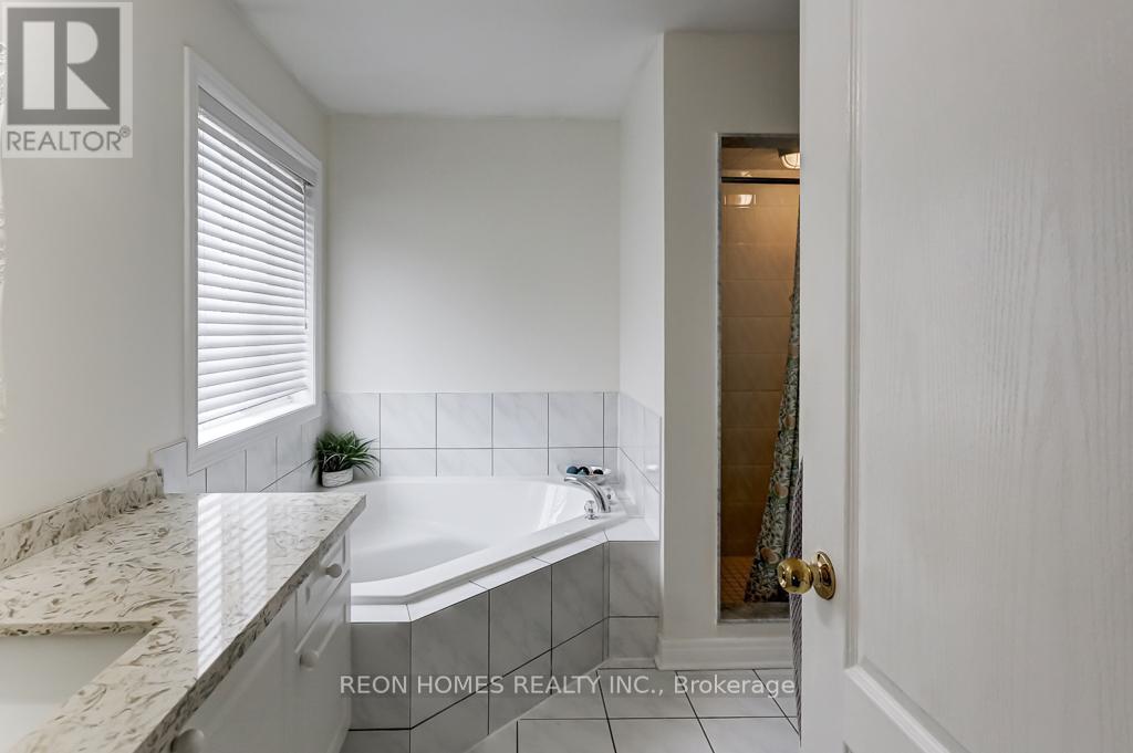 144 Edward Jeffreys Avenue, Markham, Ontario  L6E 1V5 - Photo 23 - N12432348