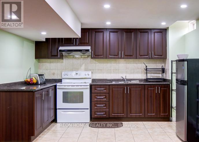 144 Edward Jeffreys Avenue, Markham, Ontario  L6E 1V5 - Photo 33 - N12432348