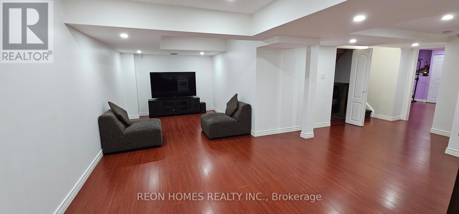 144 Edward Jeffreys Avenue, Markham, Ontario  L6E 1V5 - Photo 36 - N12432348