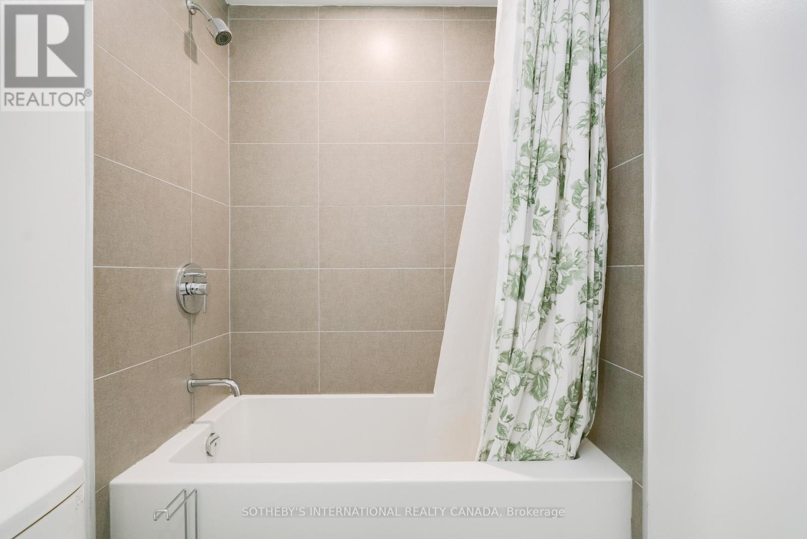 1011 - 270 Dufferin Street, Toronto, Ontario  M6K 0H8 - Photo 17 - W12577086