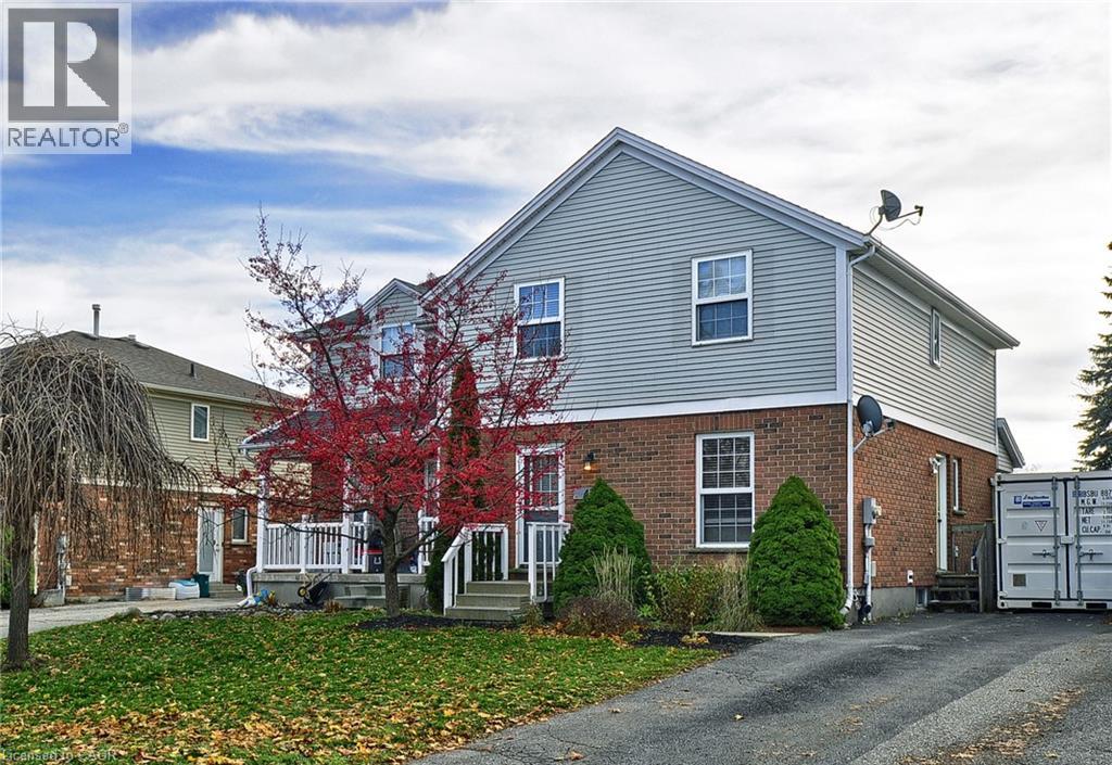 427 BANKSIDE Crescent, Kitchener, Ontario