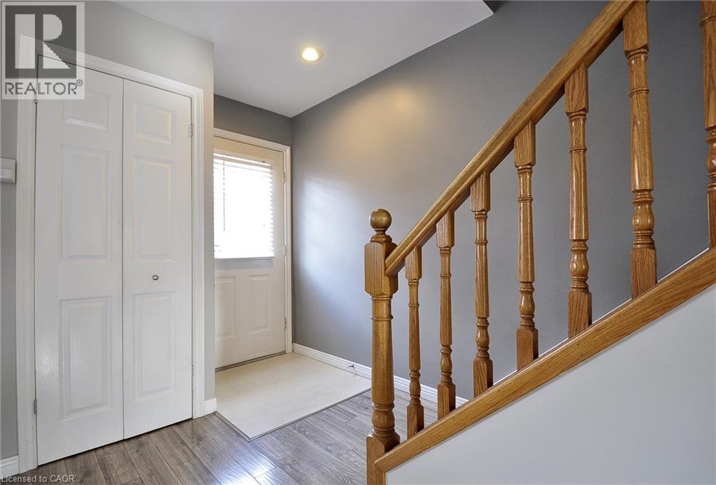 427 Bankside Crescent, Kitchener, Ontario  N2N 3E5 - Photo 6 - 40788130