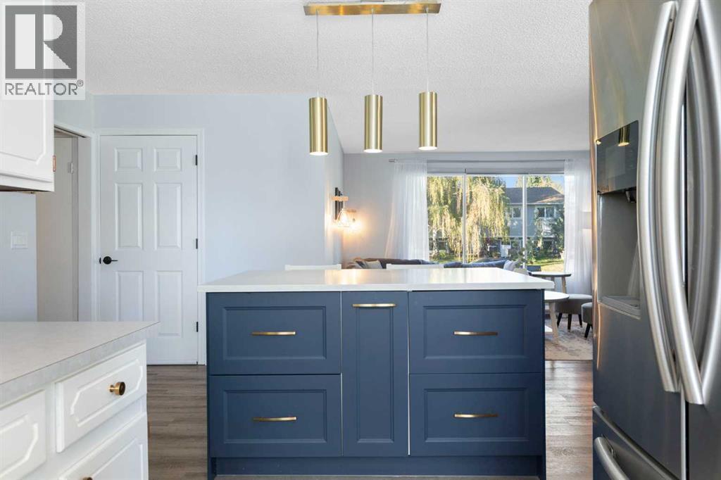 27 Deercrest Close Se, Calgary, Alberta T2J 5S2 - Photo 8 - A2263736