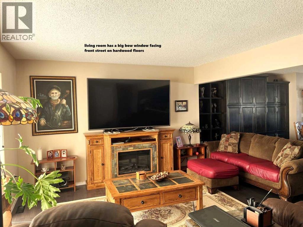 3828 Eastwood Crescent, Red Deer, Alberta T4N 2W1 - Photo 4 - A2267176