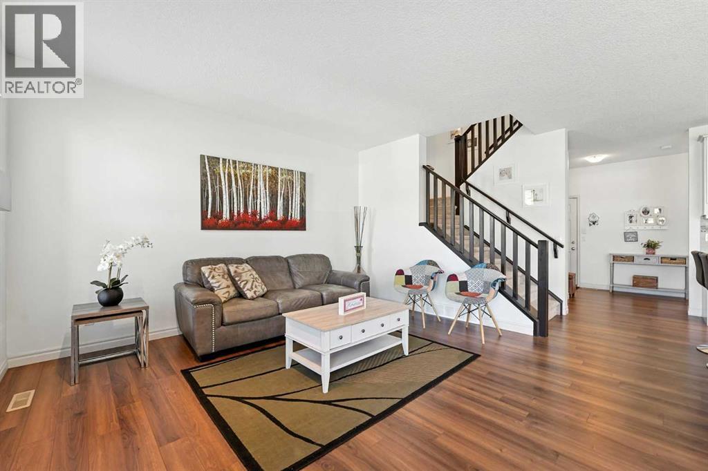 57 Evansglen Mews Nw, Calgary, Alberta  T3P 0P1 - Photo 8 - A2272029