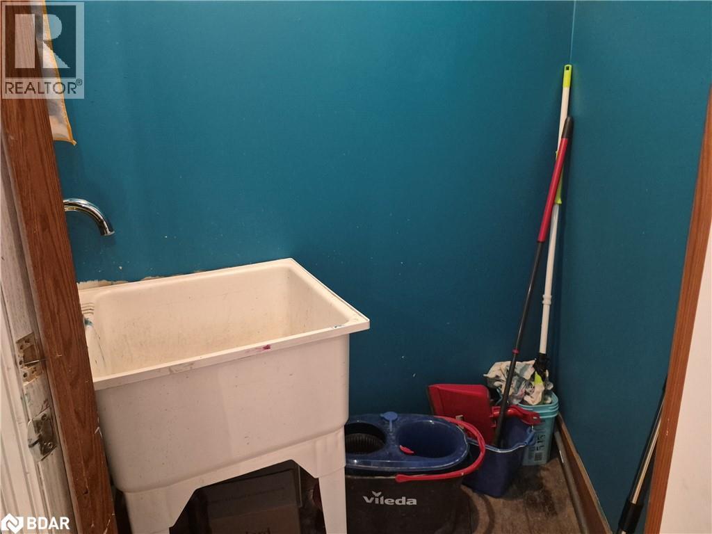 45 Dunlop Street E, Barrie, Ontario  L4M 1A2 - Photo 9 - 40790700