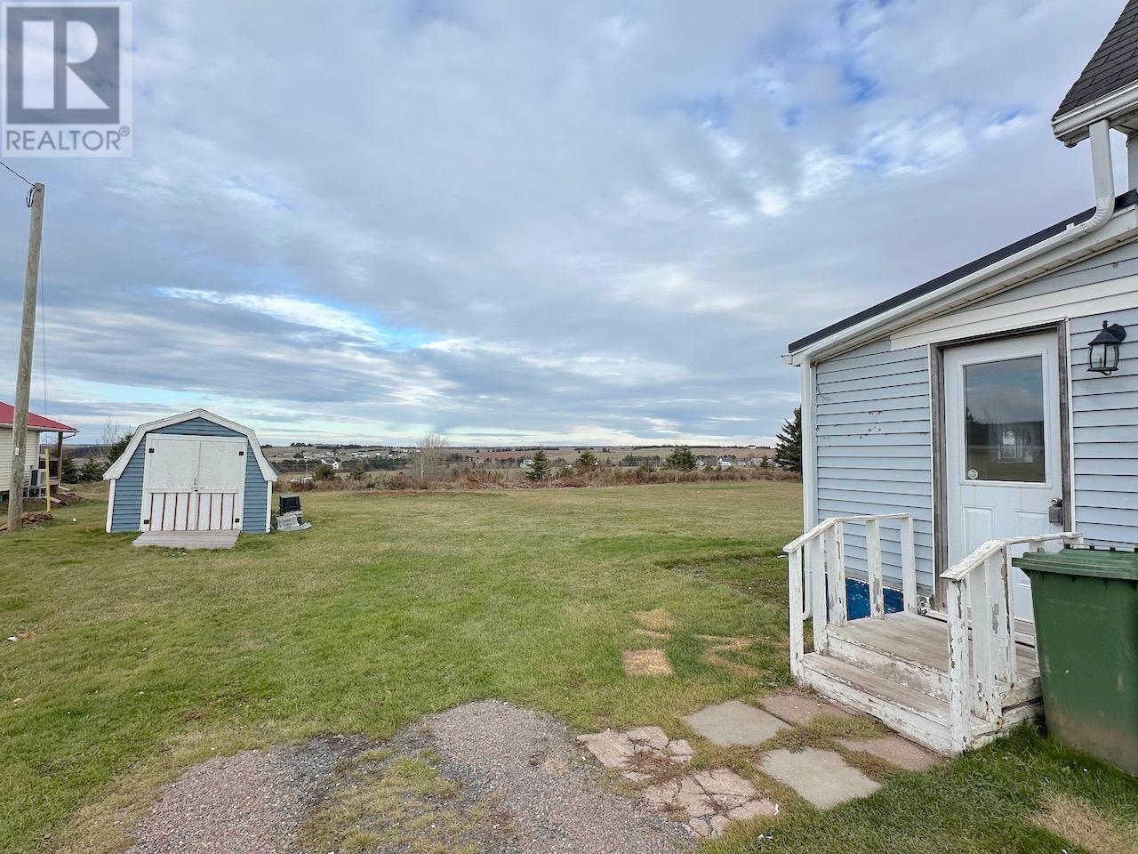 17 Paquet Avenue, Souris, Prince Edward Island  C0A 2B0 - Photo 22 - 202528733