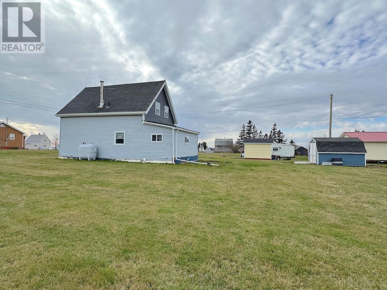 17 Paquet Avenue, Souris, Prince Edward Island  C0A 2B0 - Photo 24 - 202528733