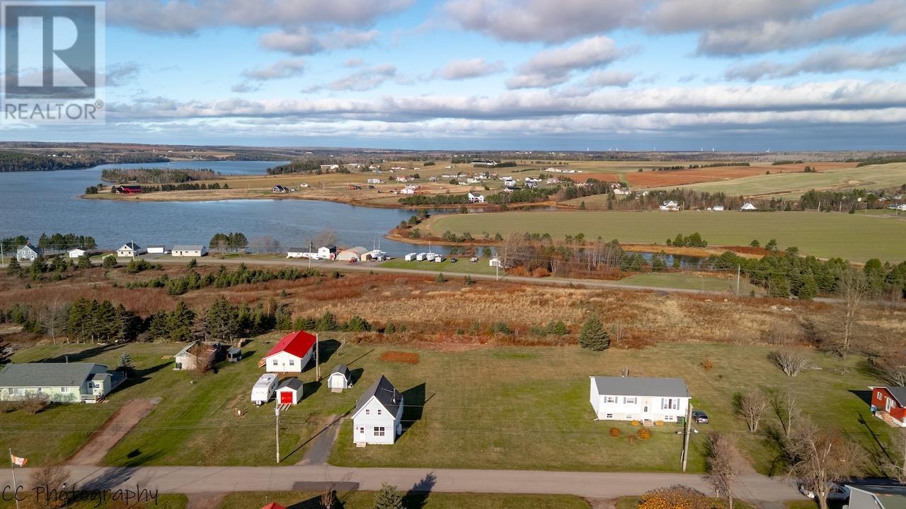 17 Paquet Avenue, Souris, Prince Edward Island  C0A 2B0 - Photo 28 - 202528733