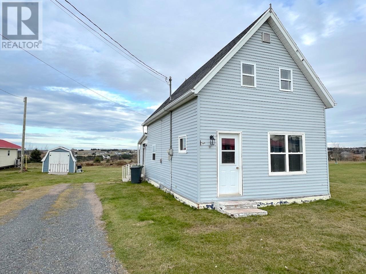 17 Paquet Avenue, Souris, Prince Edward Island  C0A 2B0 - Photo 37 - 202528733