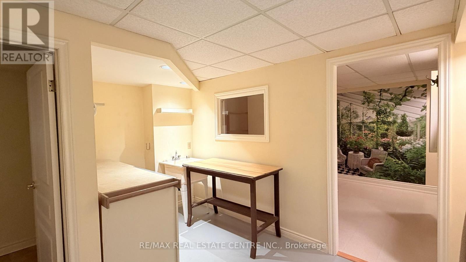 117 Watson Avenue, Oakville, Ontario L6J 3T5 - Photo 23 - W12494046