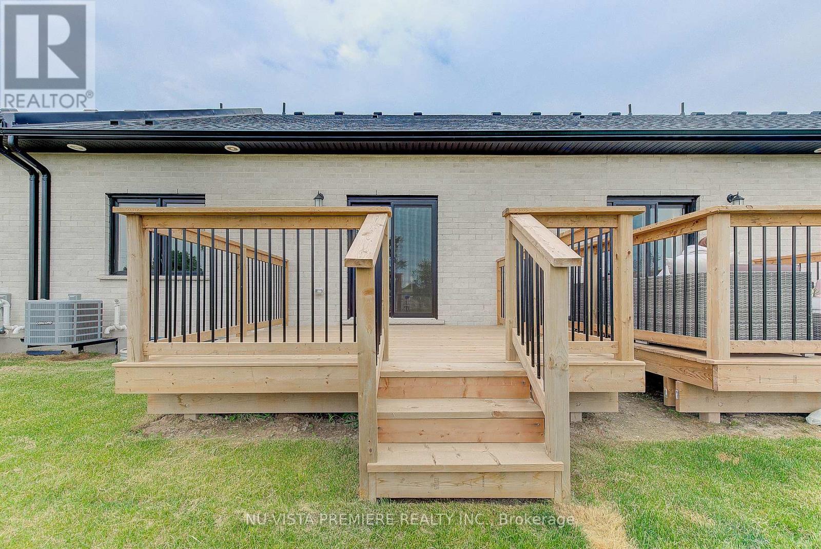 46 - 214 St Clair Boulevard, St. Clair, Ontario  N0N 1G0 - Photo 34 - X12202331