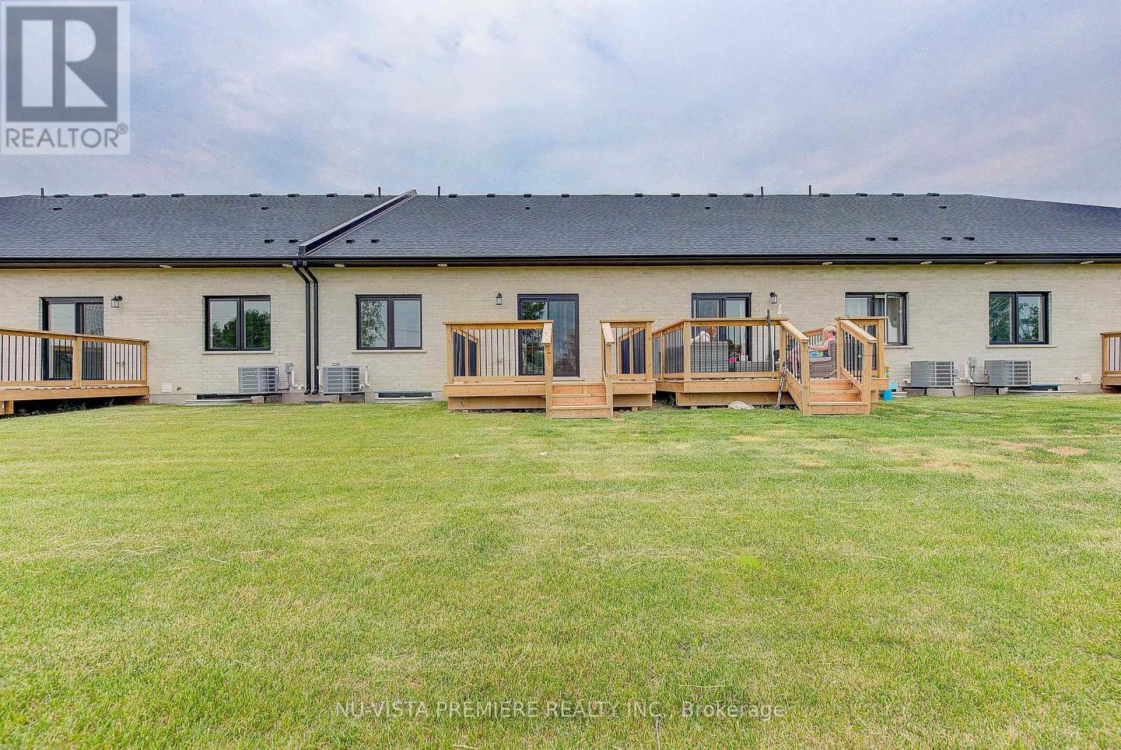 46 - 214 St Clair Boulevard, St. Clair, Ontario  N0N 1G0 - Photo 35 - X12202331