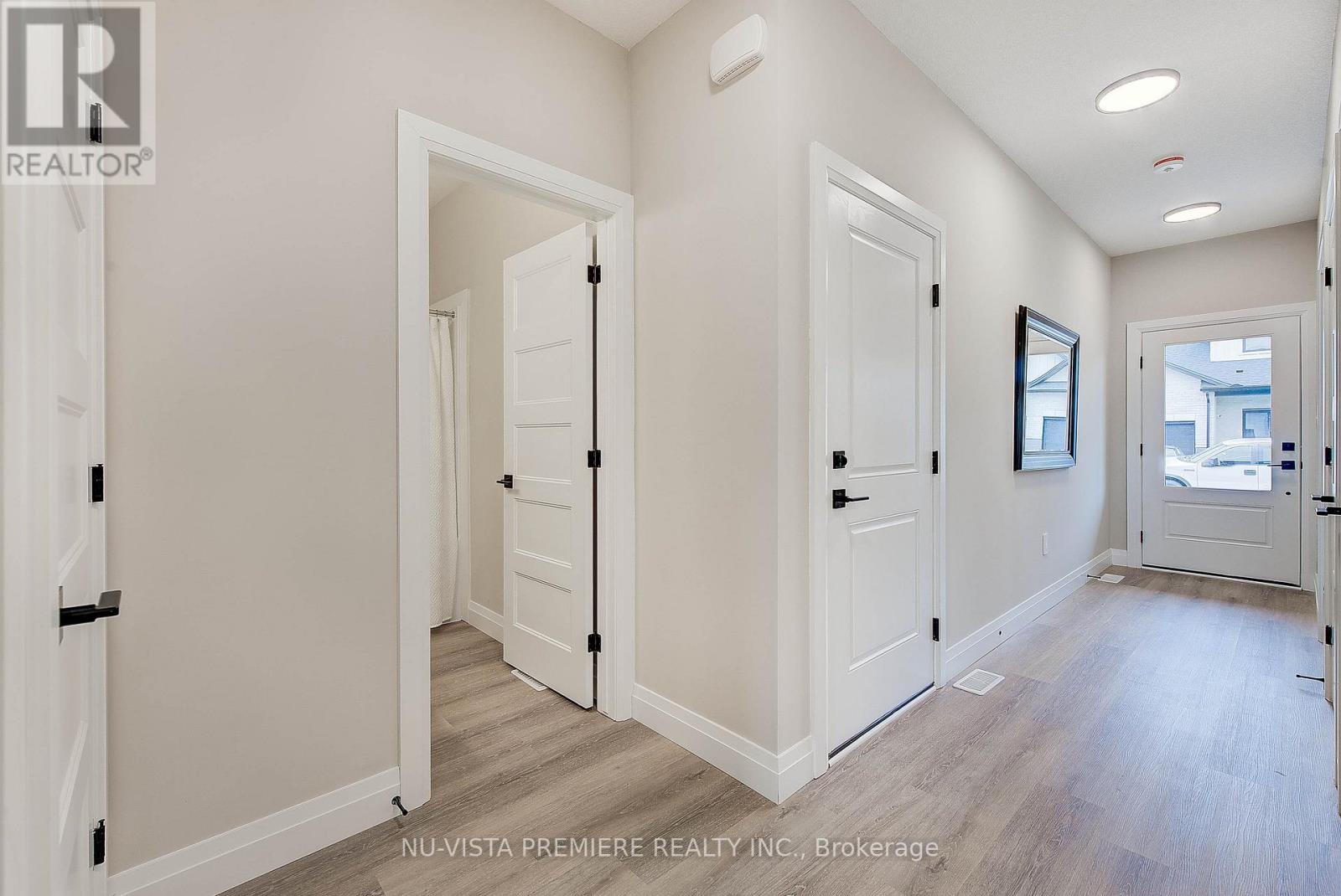 46 - 214 St Clair Boulevard, St. Clair, Ontario  N0N 1G0 - Photo 8 - X12202331